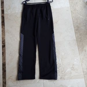 Old Navy boy's active pants